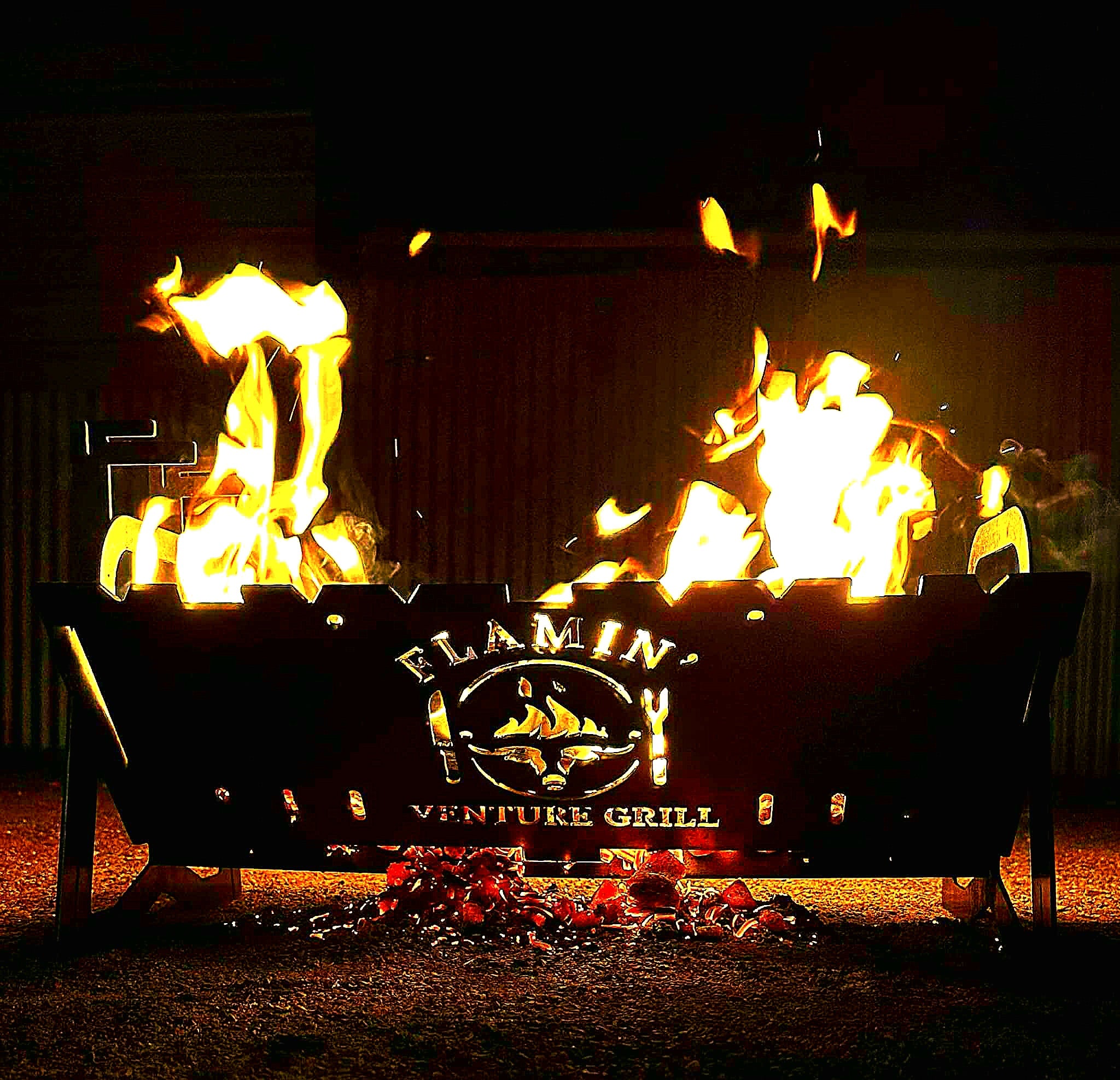 Flamin Venture Grill (with leg stands)